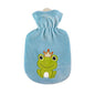 Wärmflasche mit Flauschbezug - Wärmflasche 0,8 L mit Gummi in Blau mit Frosch mit Krone. Ideal für Kinder und wohltuende Wärme.