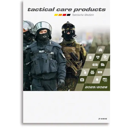 Katalog für Taktische Medizinprodukte mit Einsatzkräften auf dem Cover. Ideal für Polizei, Militär und Rettungsdienste im Profieinsatz.