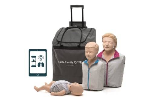 Laerdal Little Family QCPR alle Modelle mit Feedback für realistische CPR-Trainings, inklusive Baby-, Kind- und Erwachsenenpuppe mit Transporttasche.